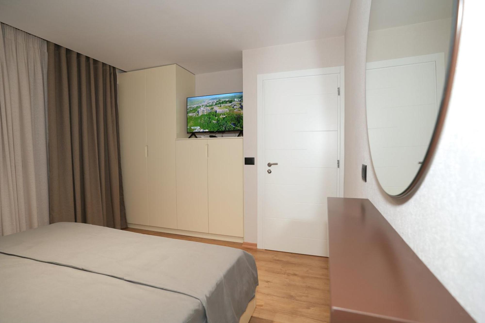 Rs Skendo Apartments Gjirokastër 외부 사진